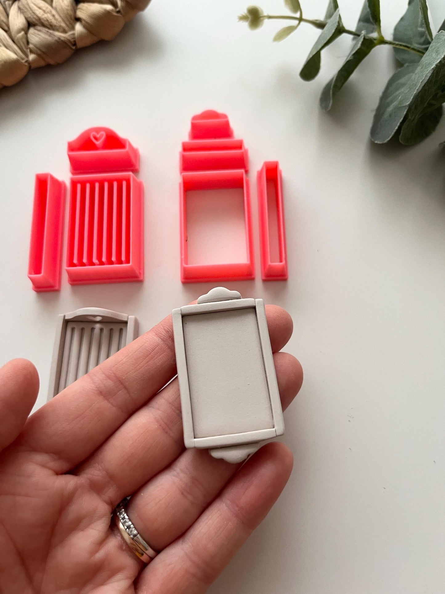 Bordered Tray Cutters