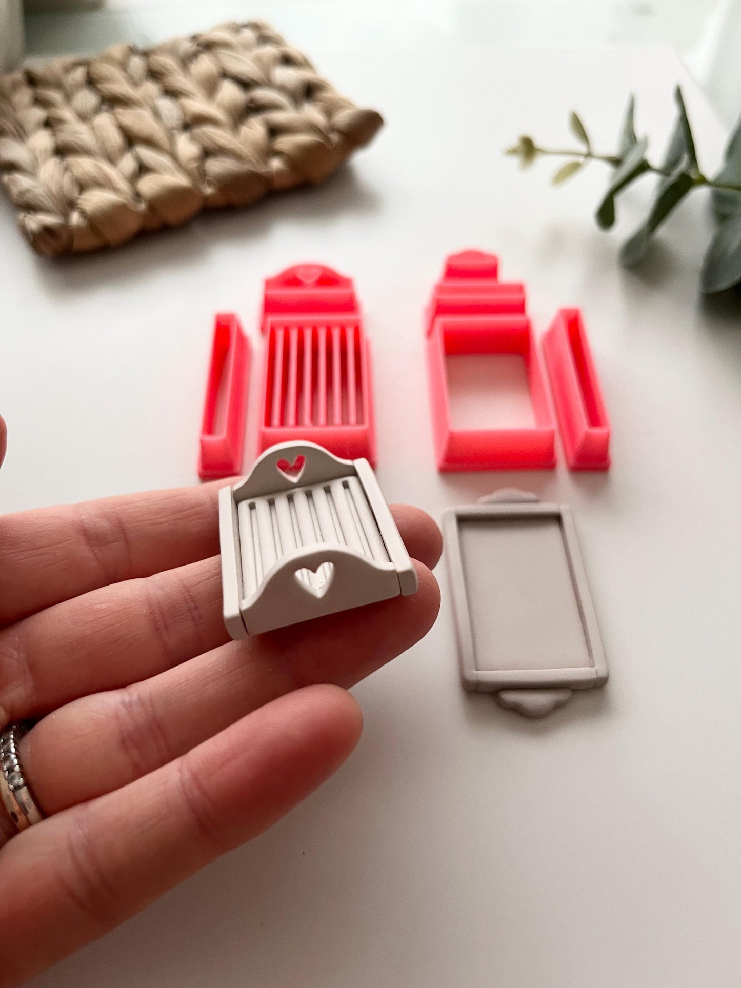 Bordered Tray Cutters