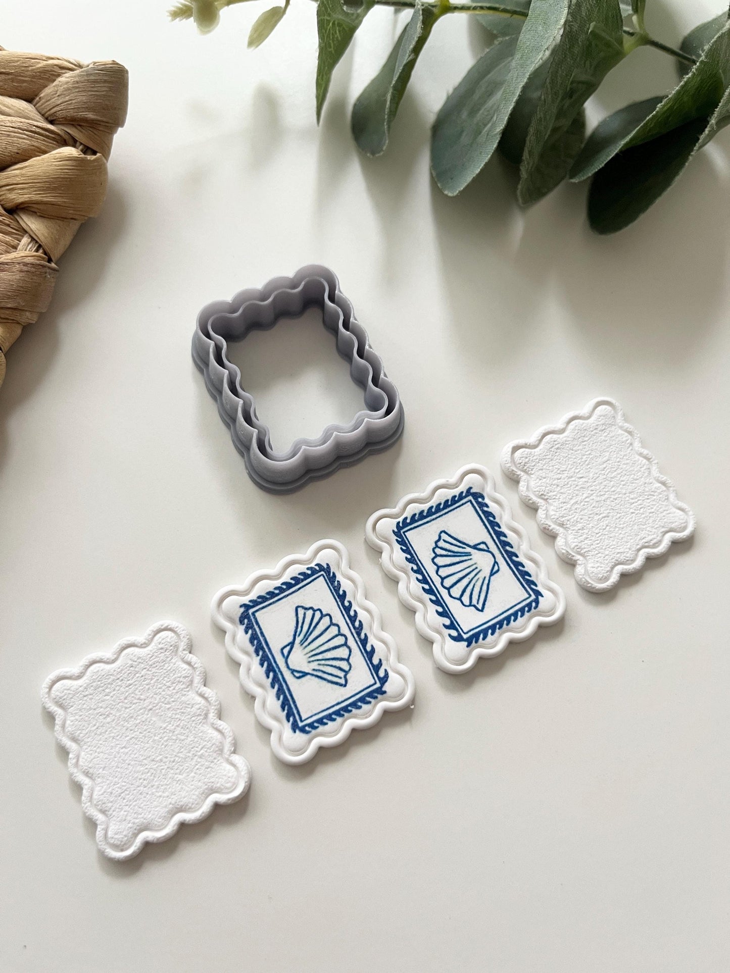 Dolce Vita Wavey Rectangle