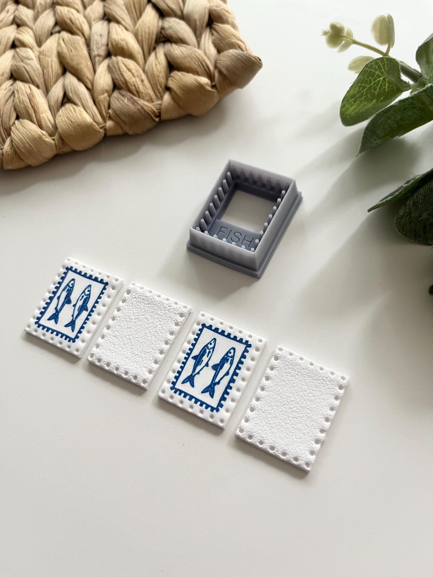 Dolce Vita Dotted Rectangle