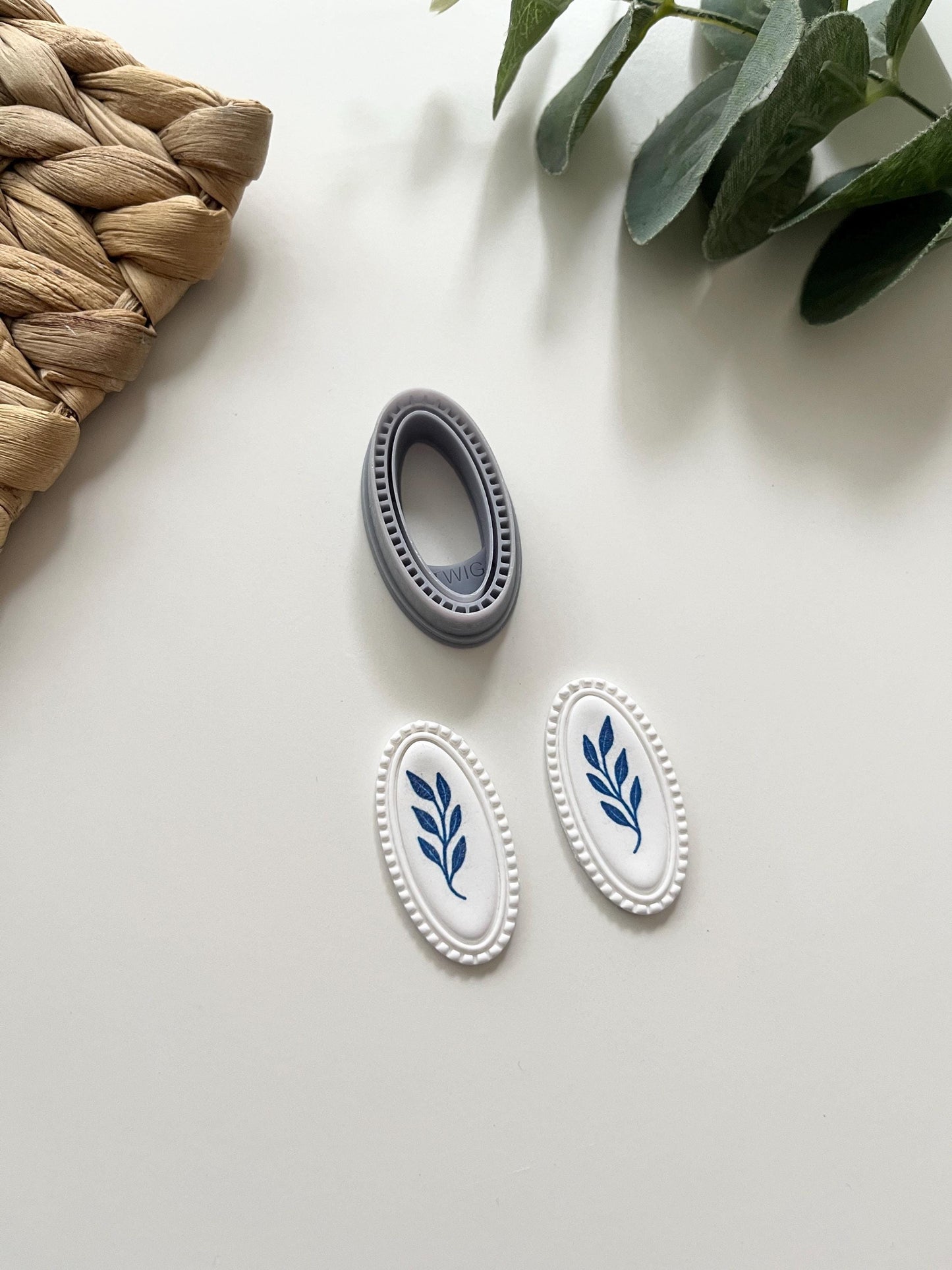 Dolce Vita Oval