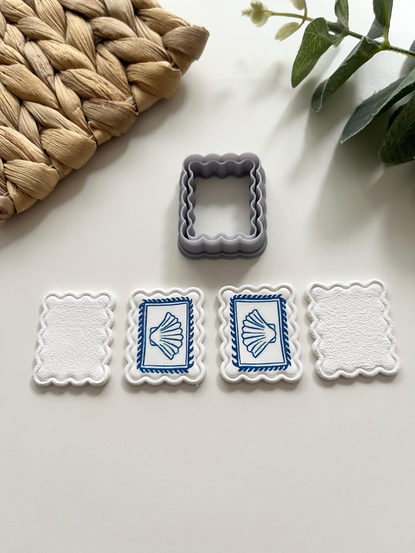 Dolce Vita Wavey Rectangle