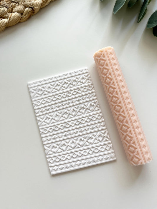 Cosy Sweater Flowers Texture Roller