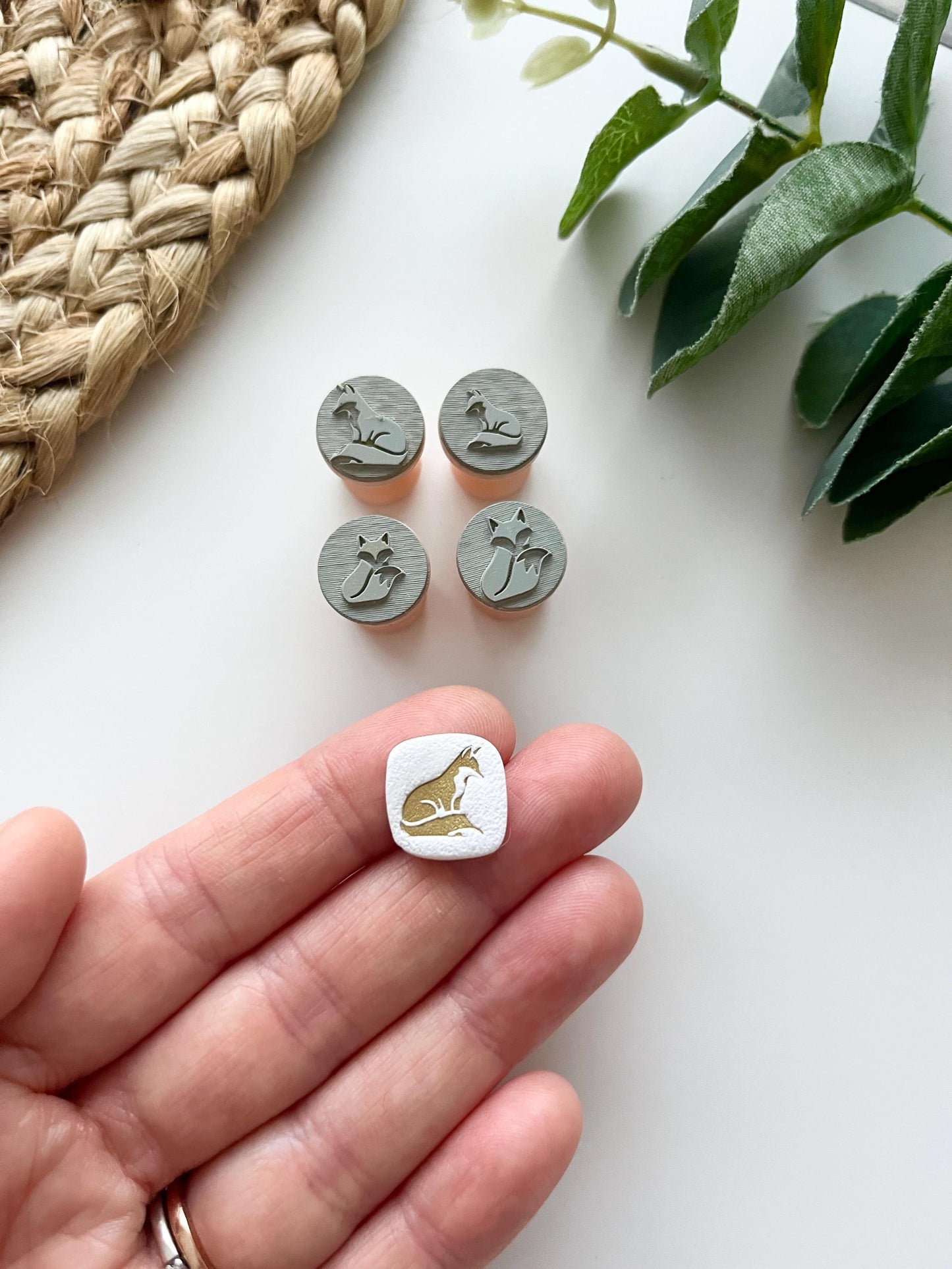 Fox Stamps: Mica Powder