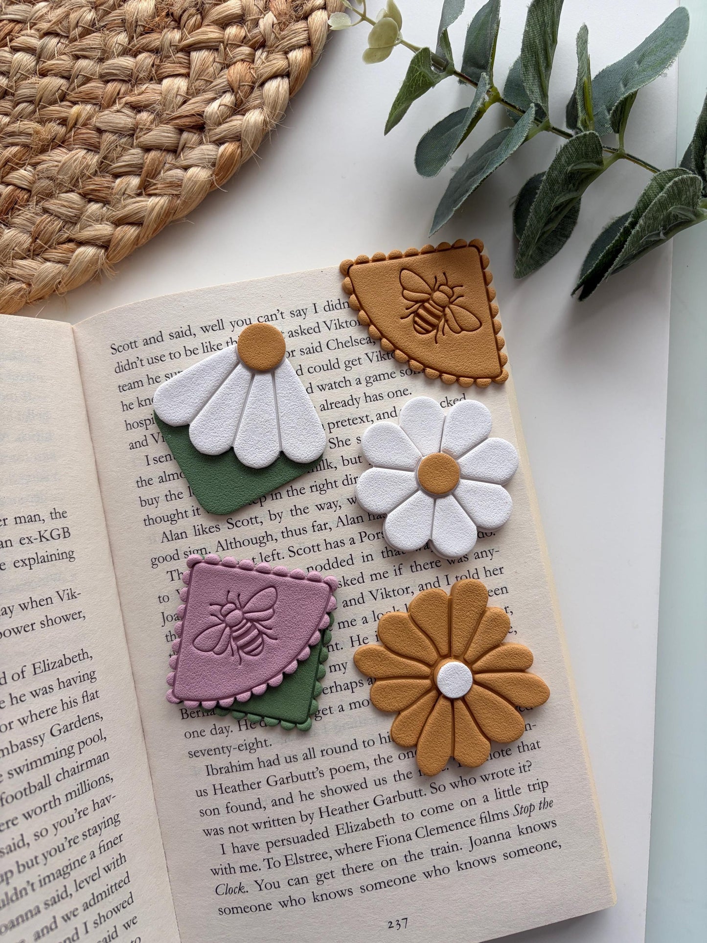 Floral Spring Corner Bookmark Bundle