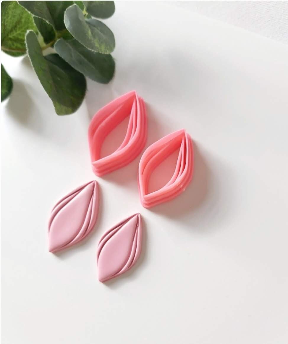 Embossed Petal