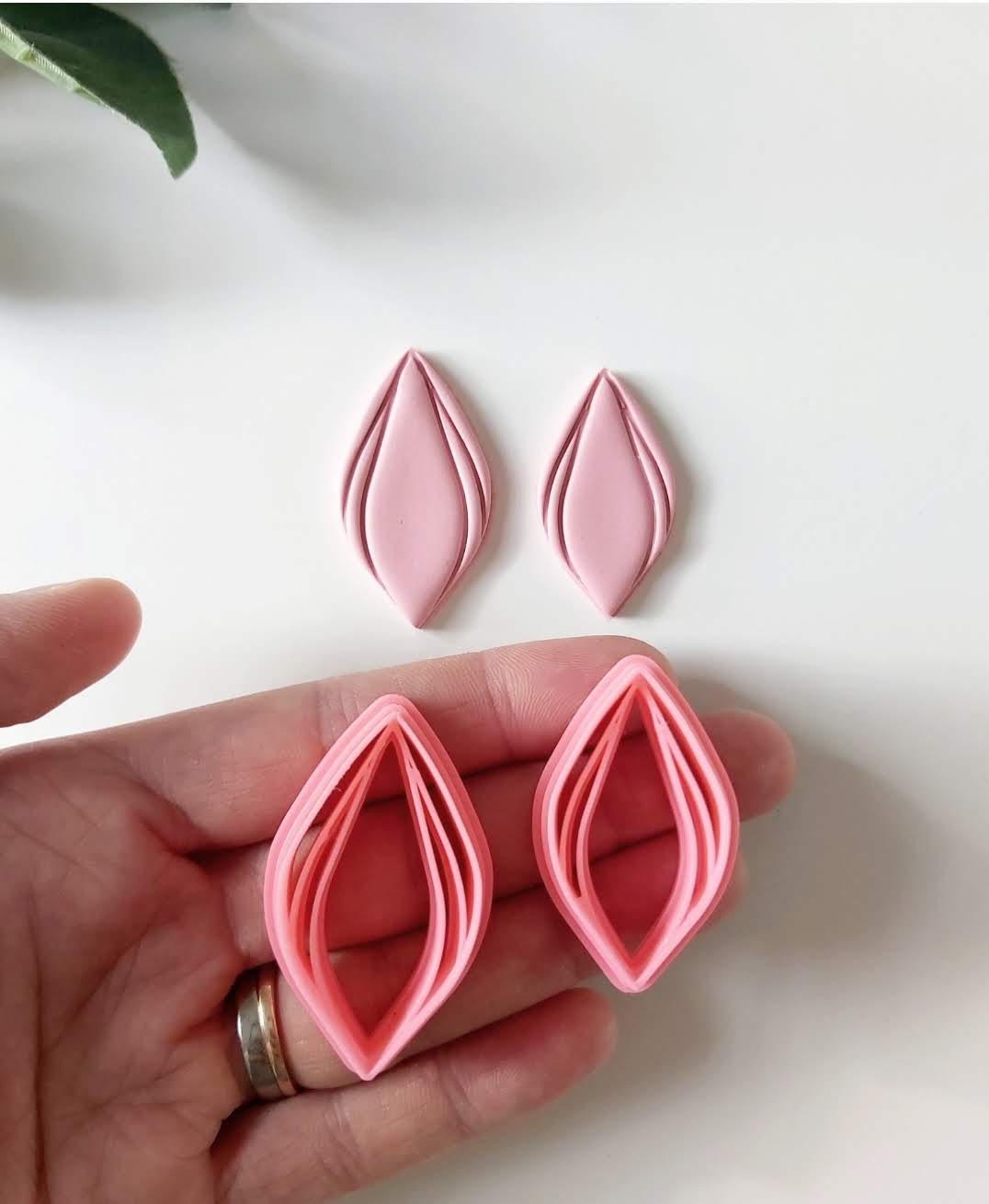 Embossed Petal