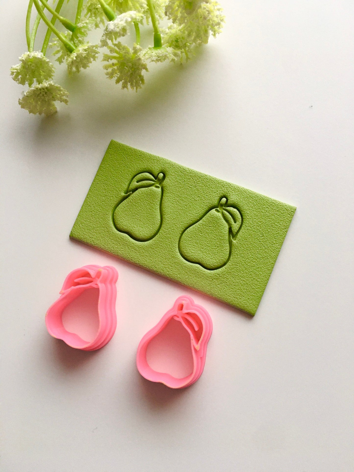Pear's