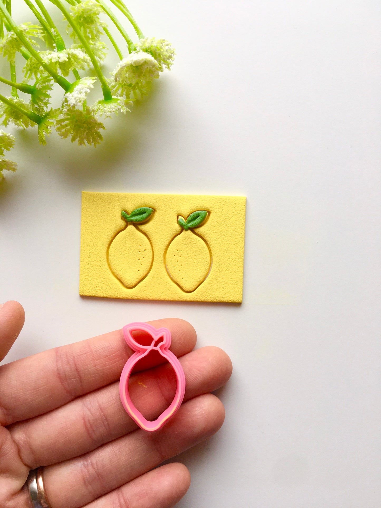 Simple Lemon