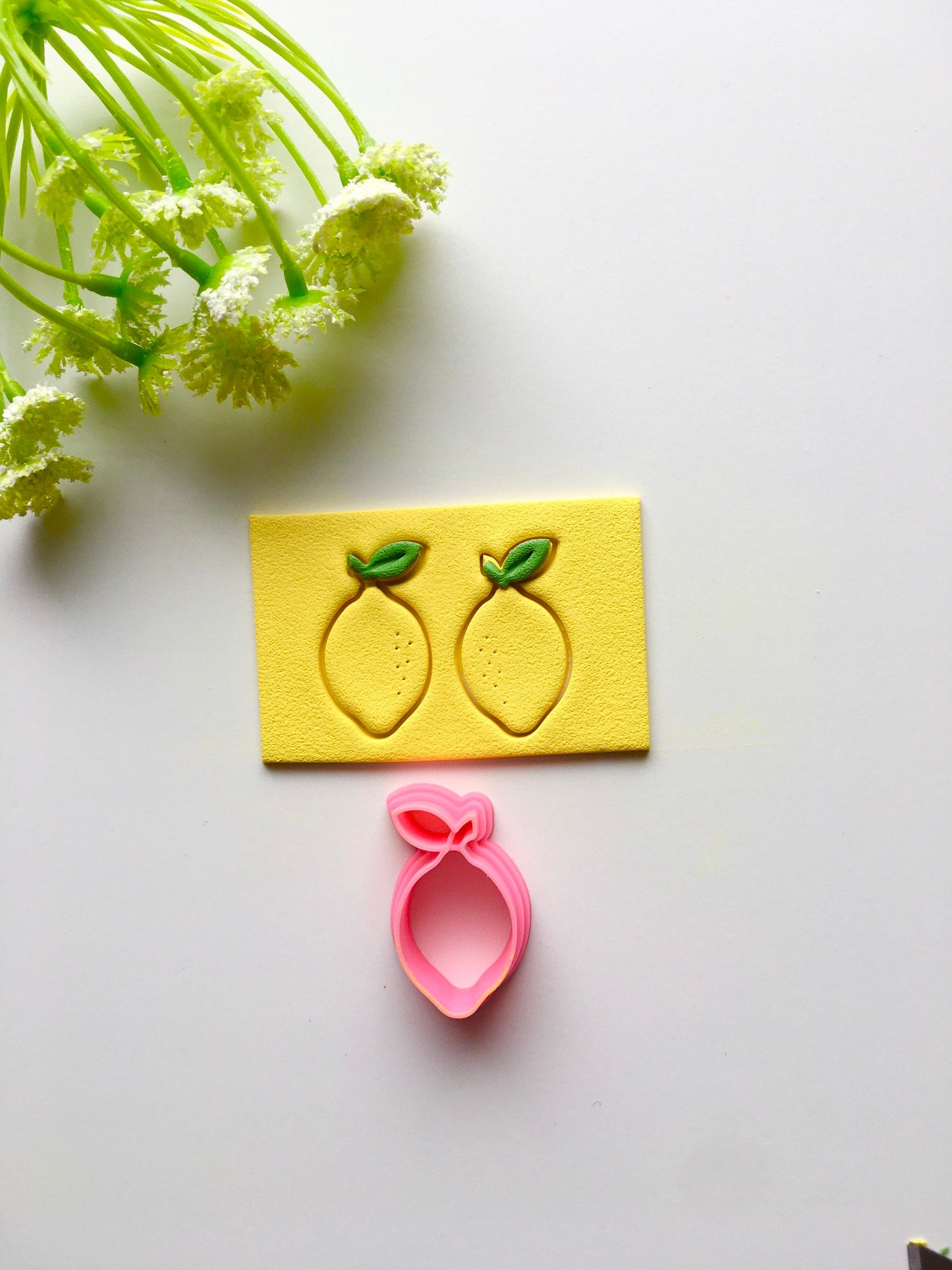 Simple Lemon