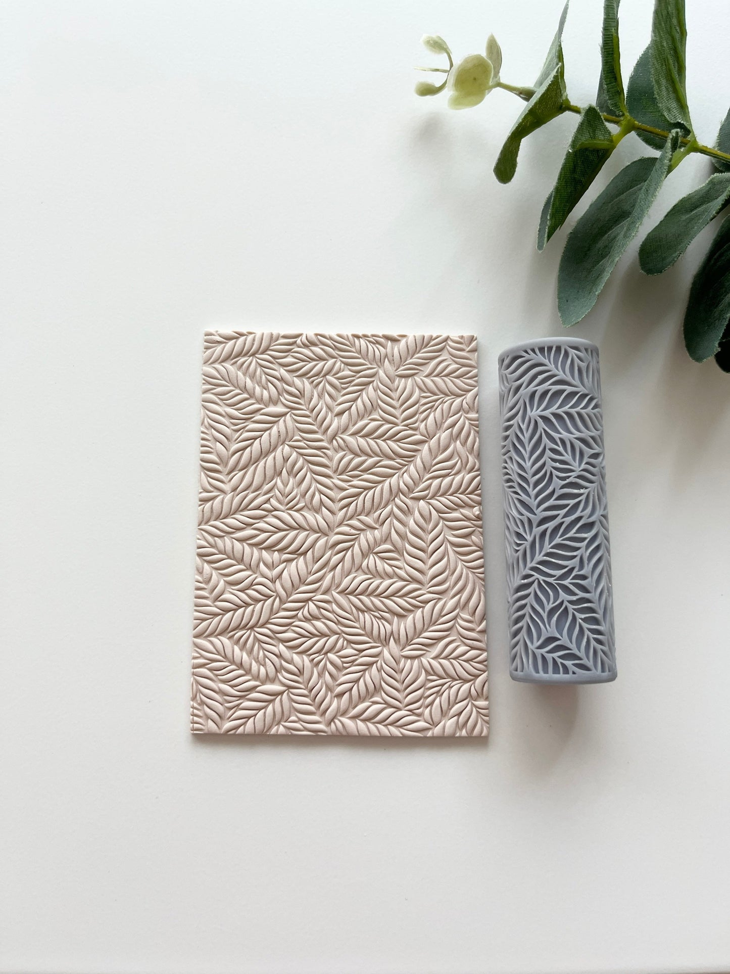 Rouleau de texture de feuilles tropicales
