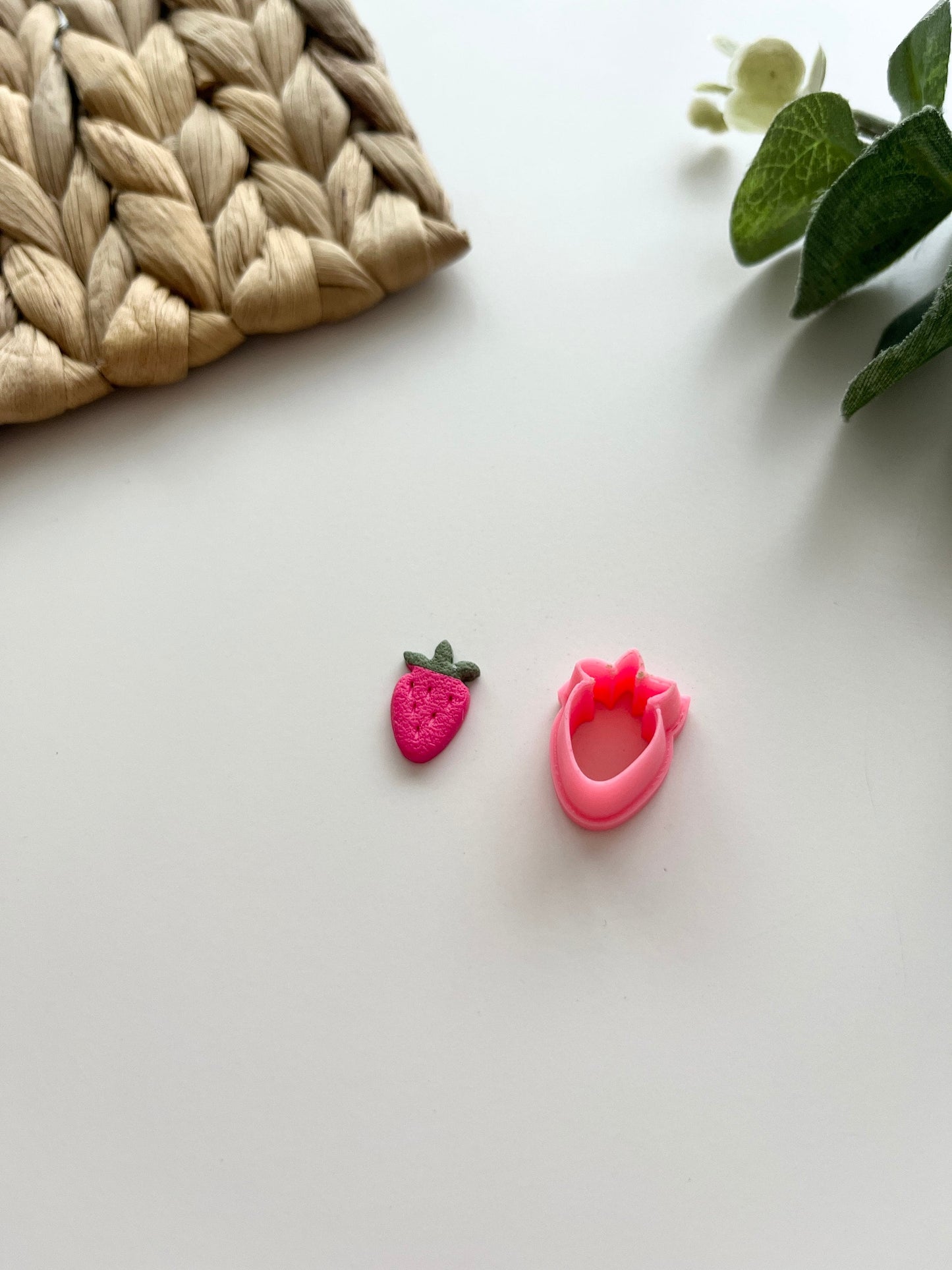 Strawberry Stud