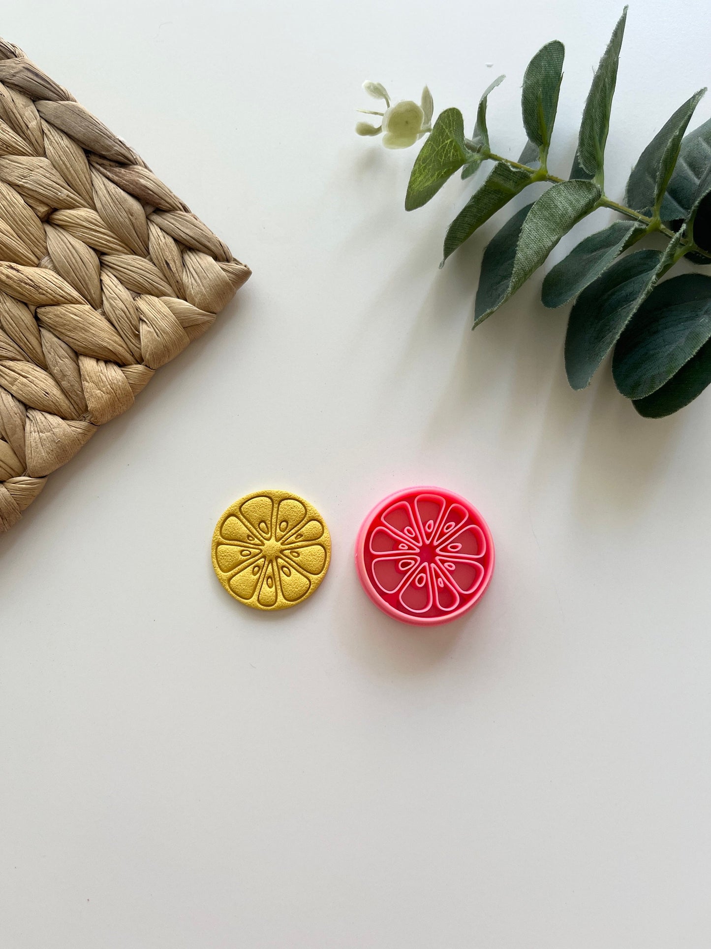 Full Embossed Lemon
