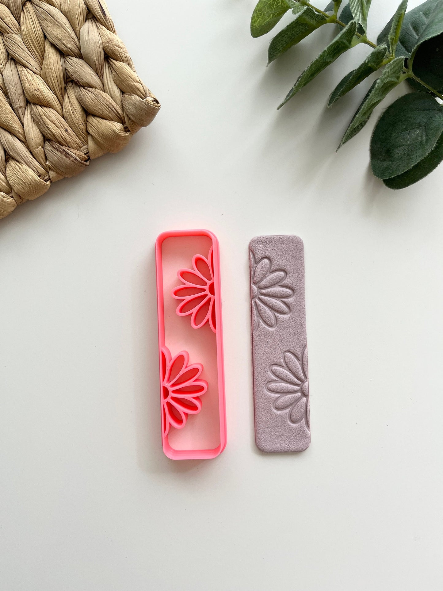 Daisy Bookmark