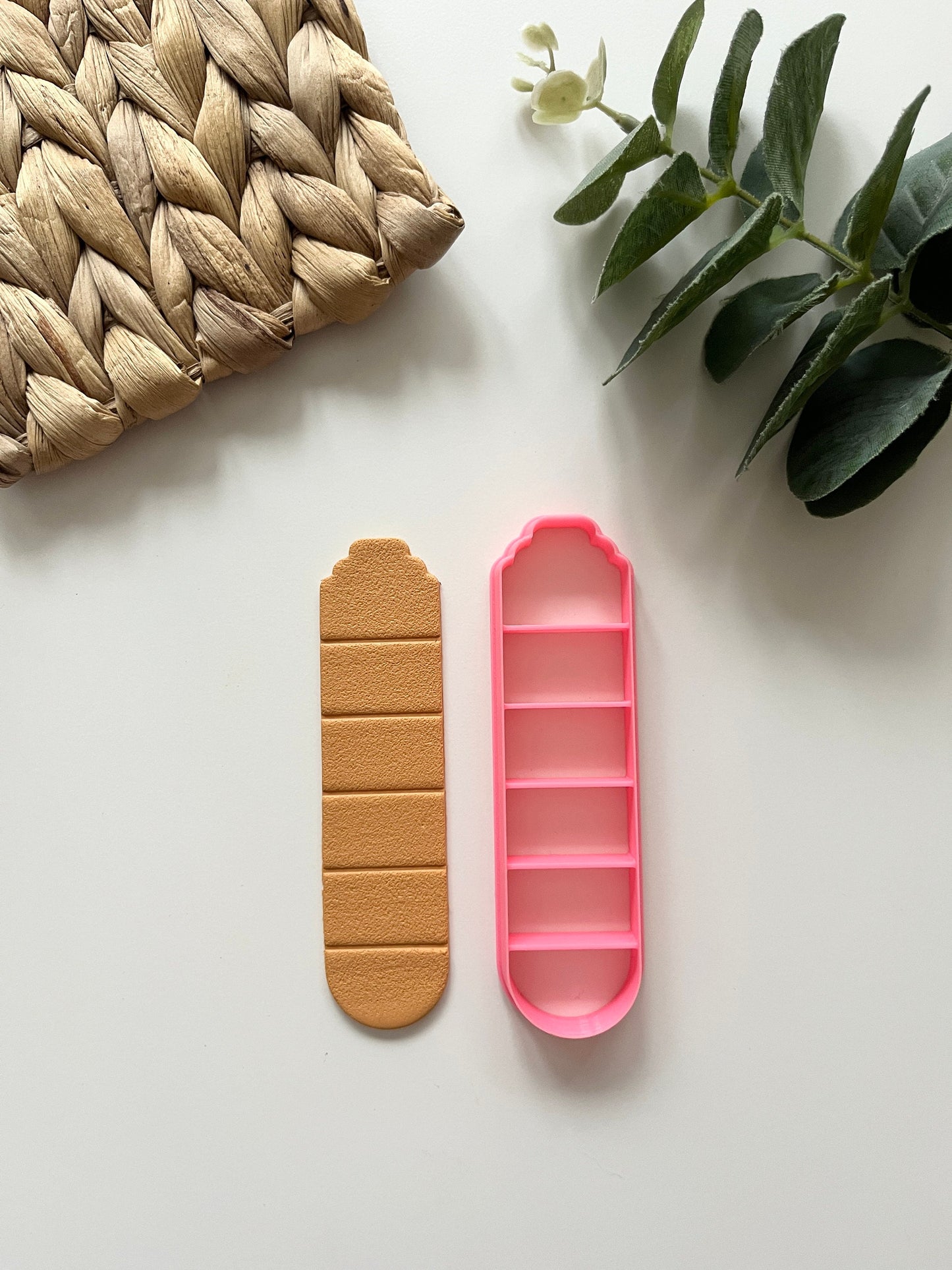 Bookmark with Shelves