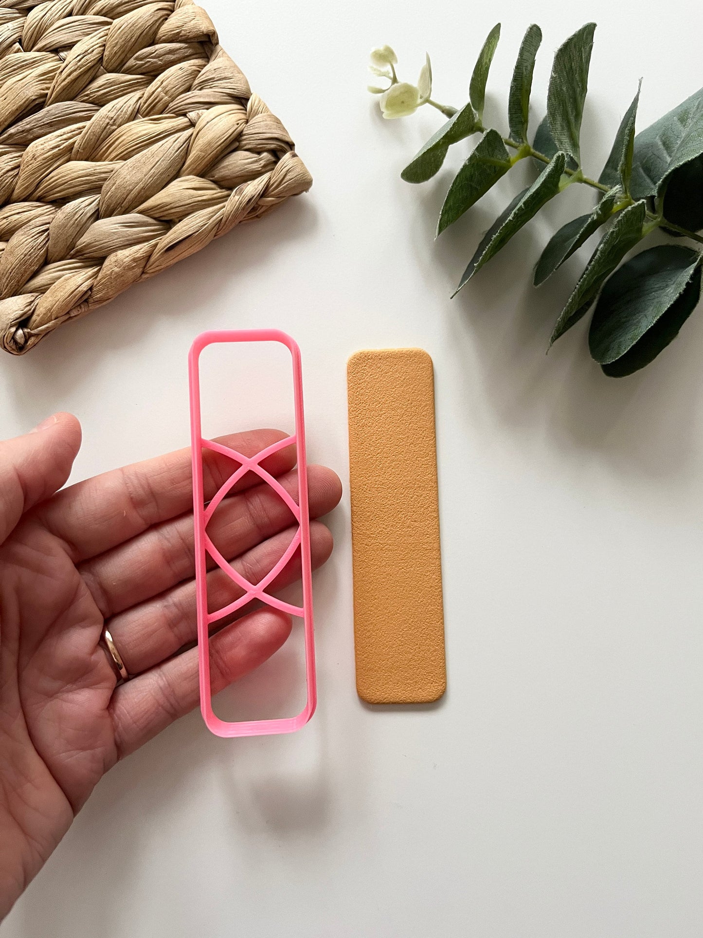 Rounded Rectangle Bookmark