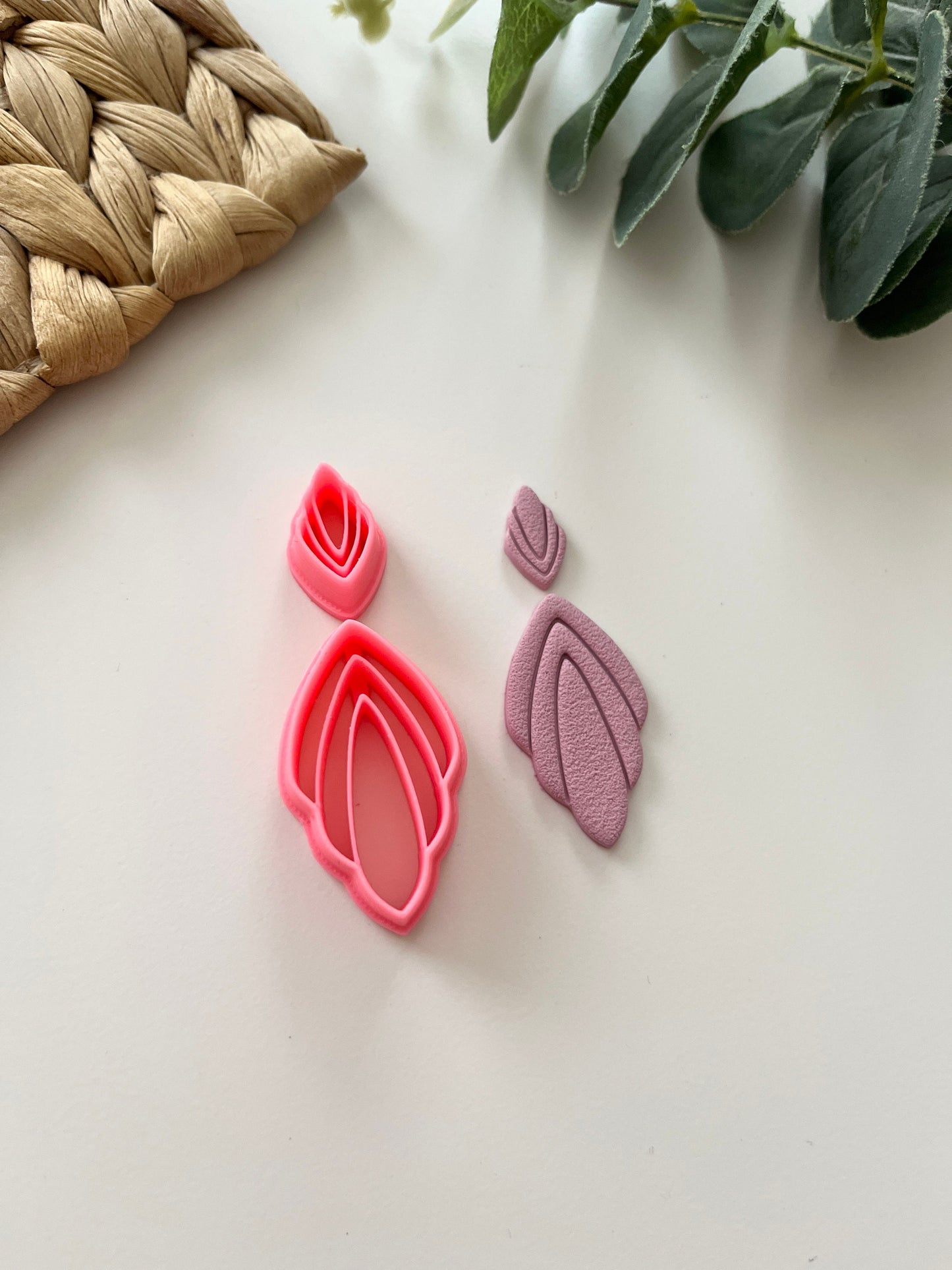 Embossed Shell Set