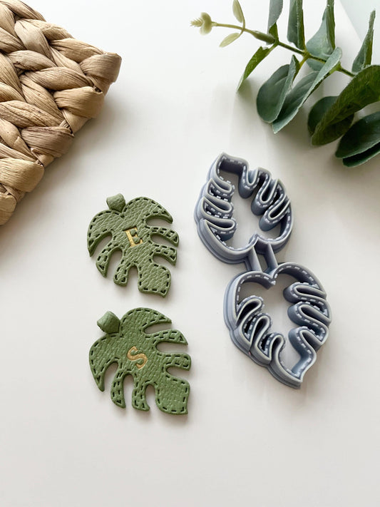 Monstera Keyring Cutter