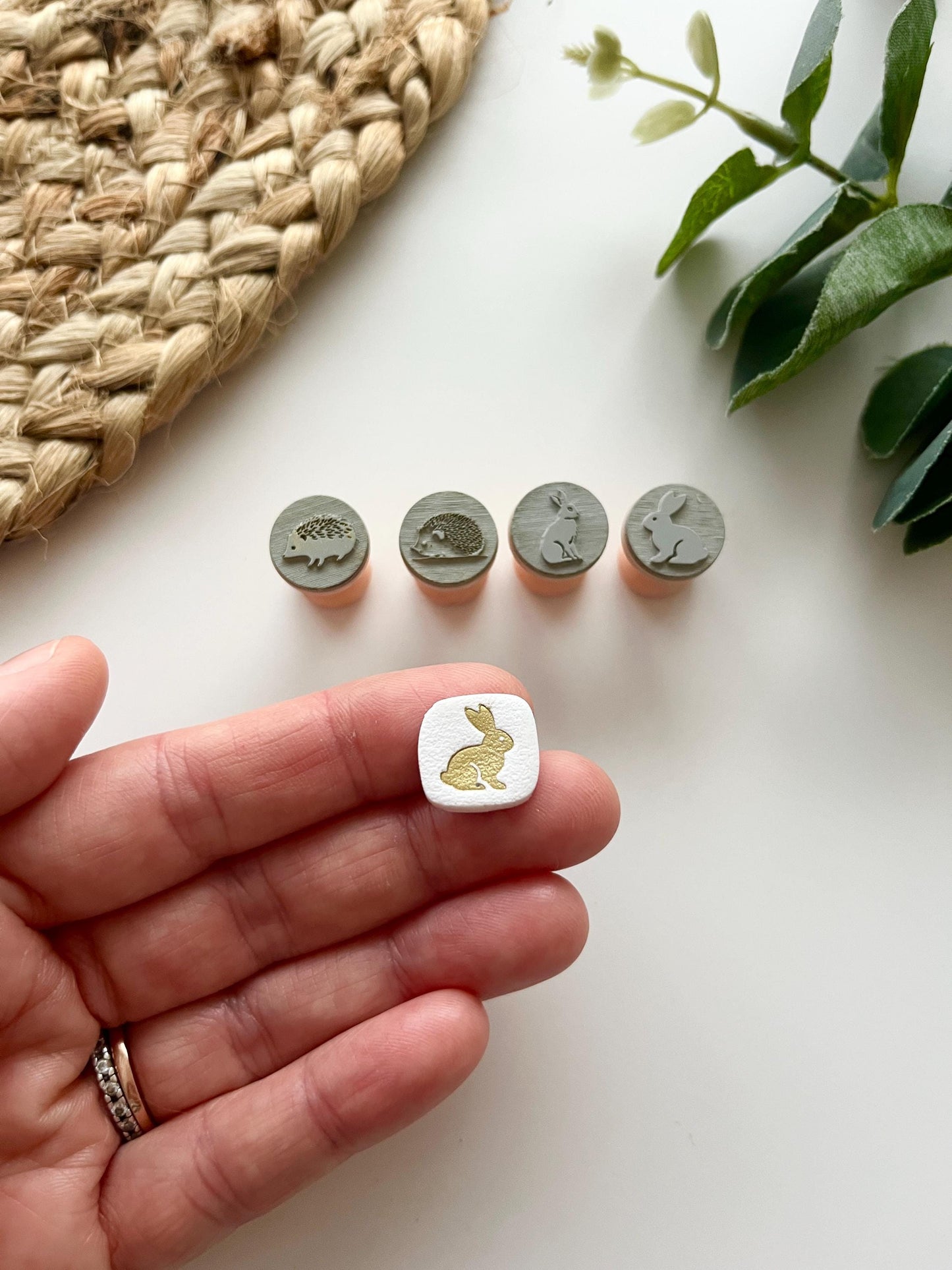 Bunny Rabbit and Hedgehog Stamps: Mica Powder