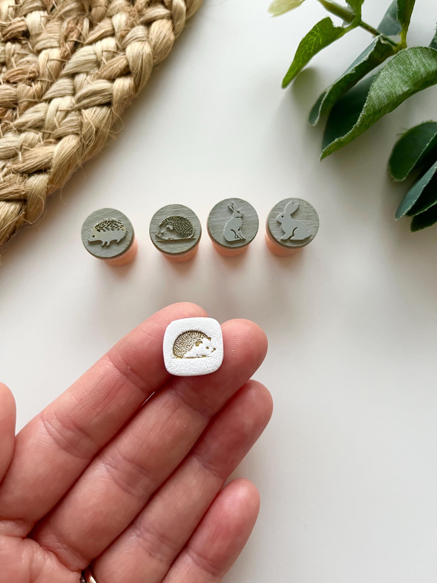 Bunny Rabbit and Hedgehog Stamps: Mica Powder