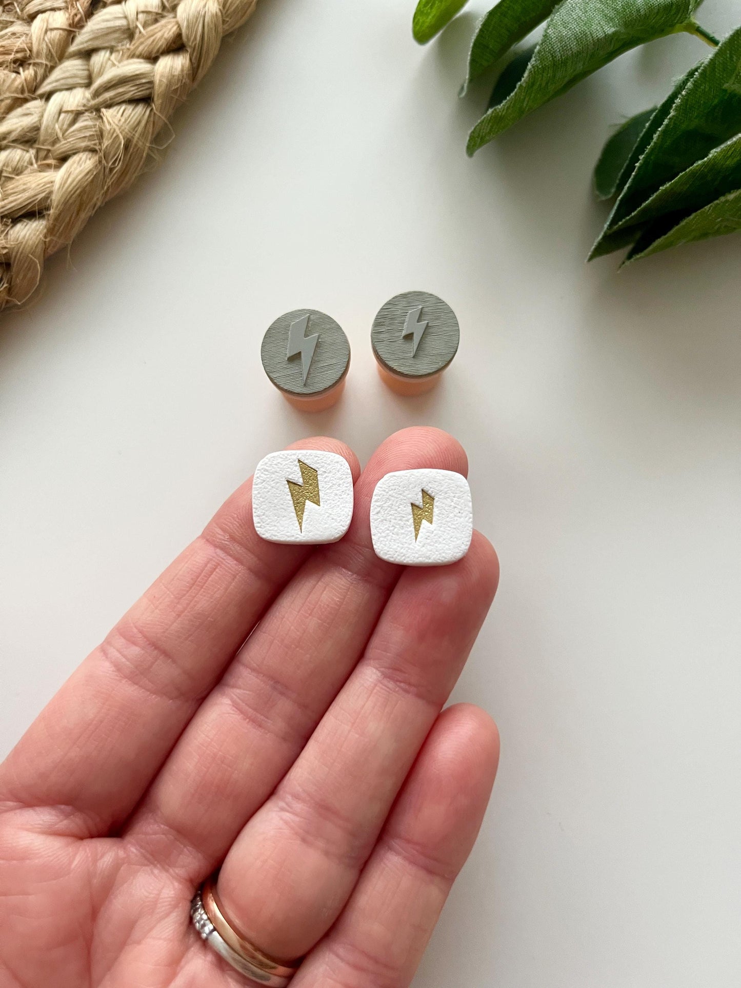 Lightning Stamps: Mica Powder