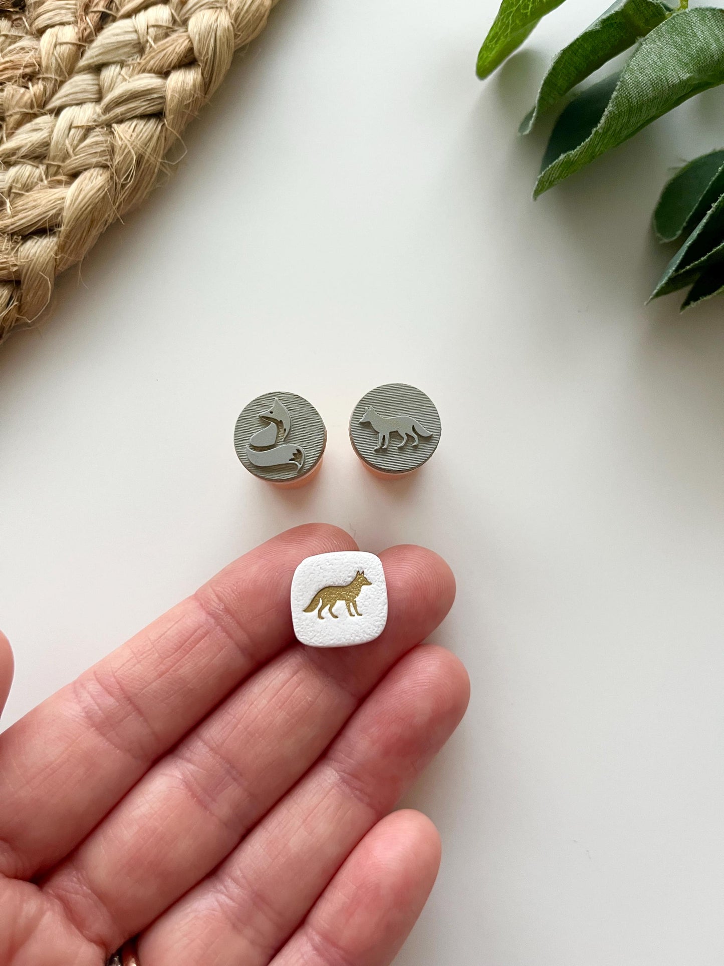 Fox Stamps #2: Mica Powder