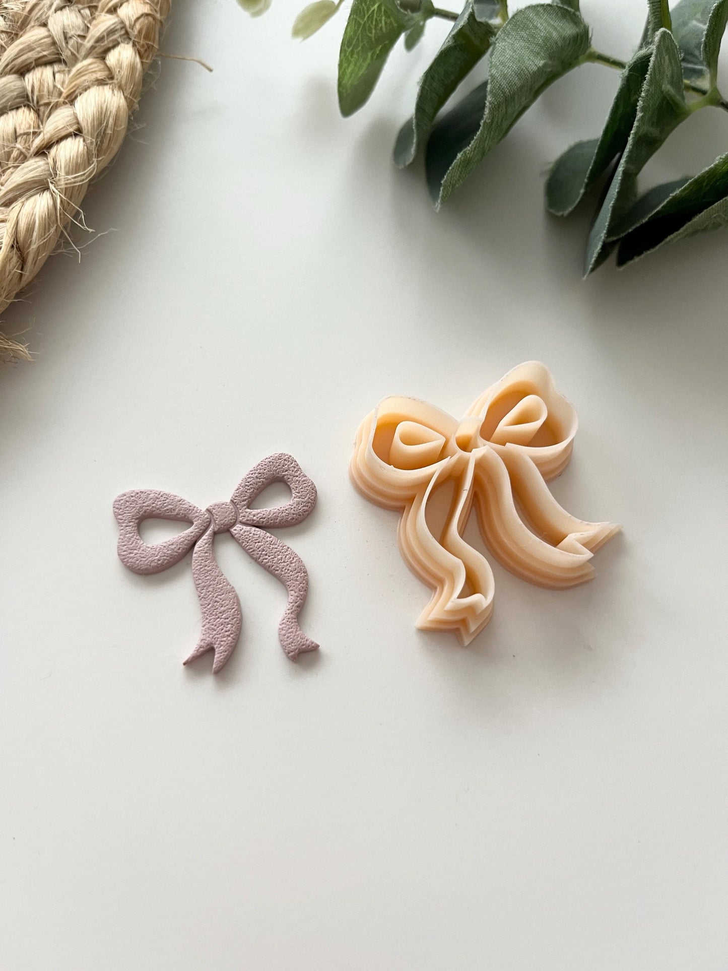 Bow #3 Embossed Cutter