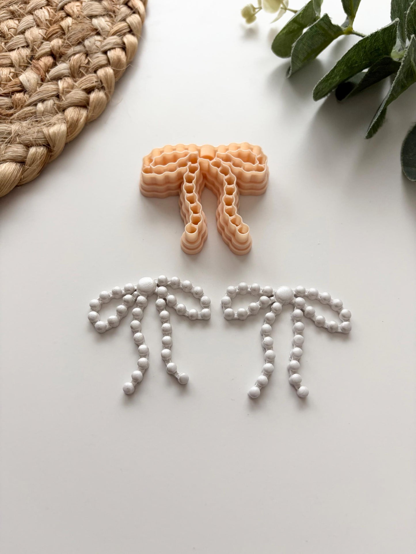 Bead Border Bow Polymer Clay Cutter