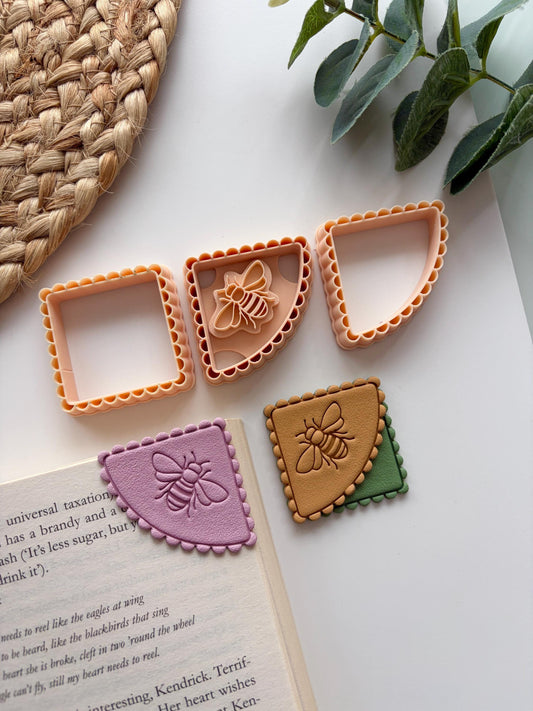 Lace Bee Corner Bookmarks