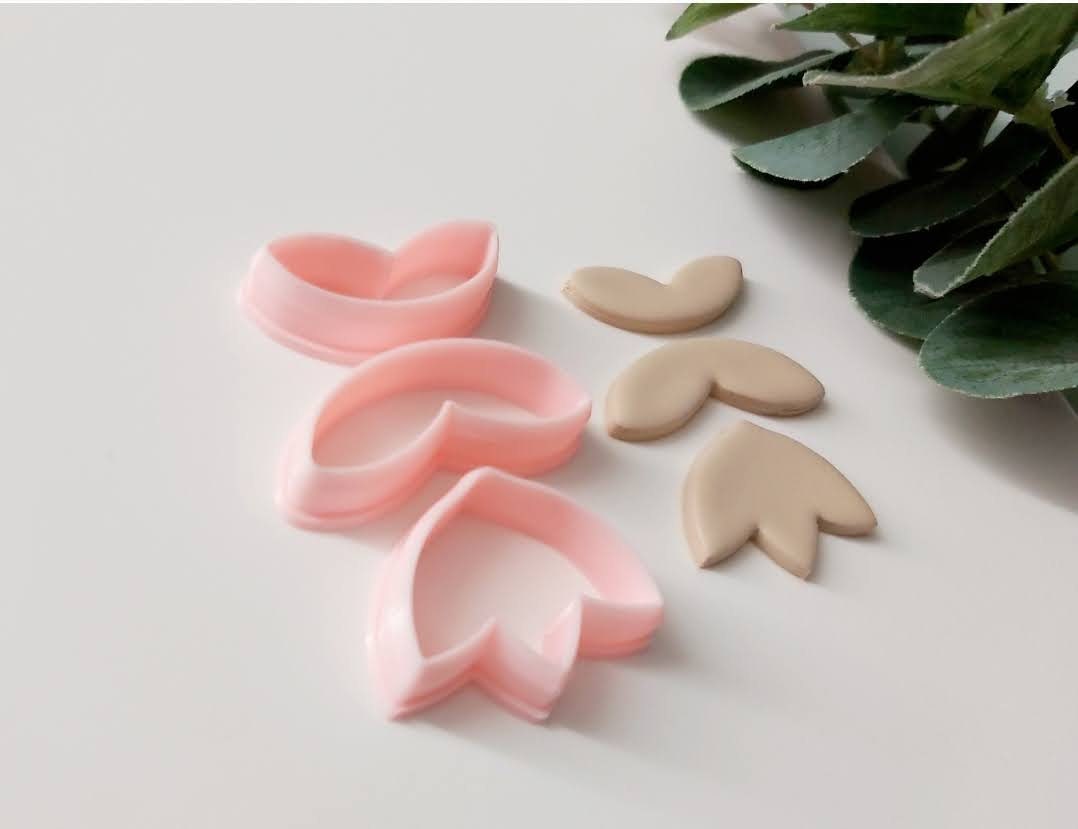 3 Petal Leaf Drop
