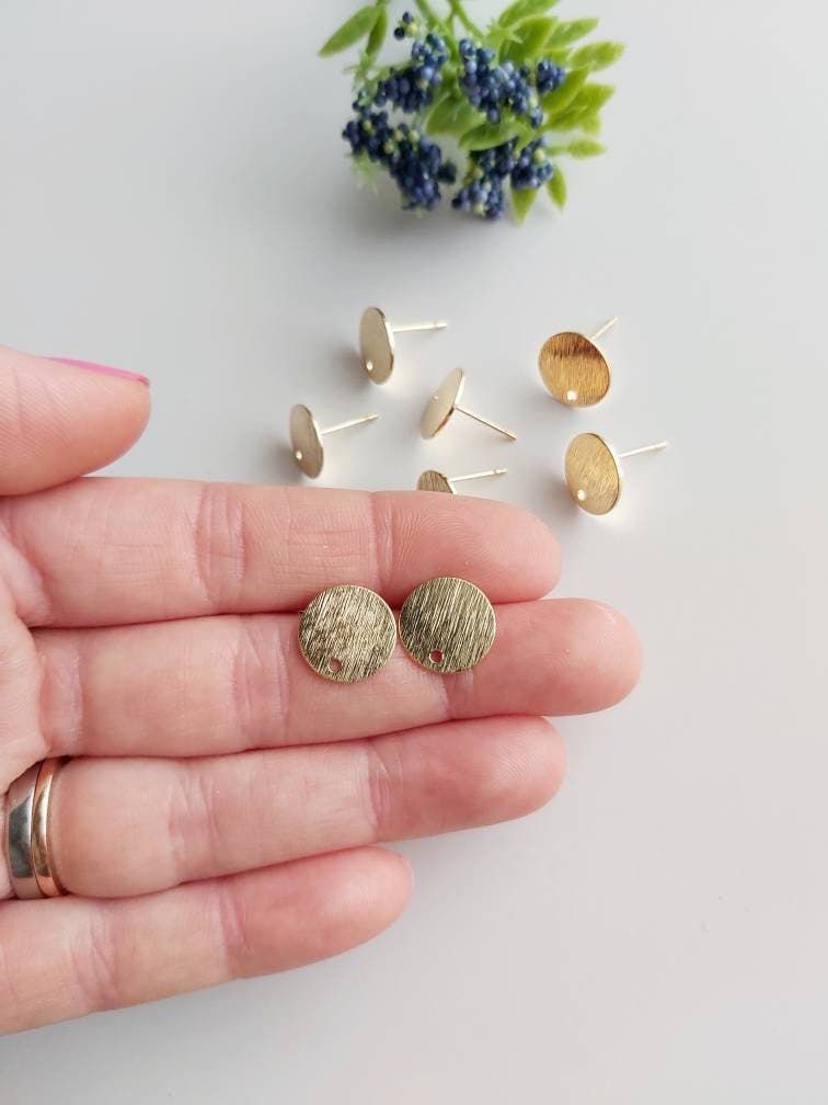 Brushed Brass Circle Earring Stud