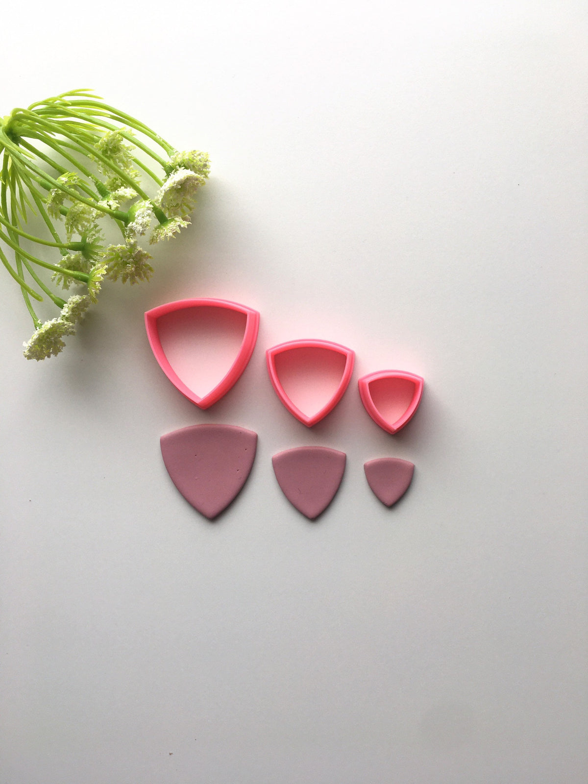 Triangle Argile Arched Triangles – Vee Clay Design
