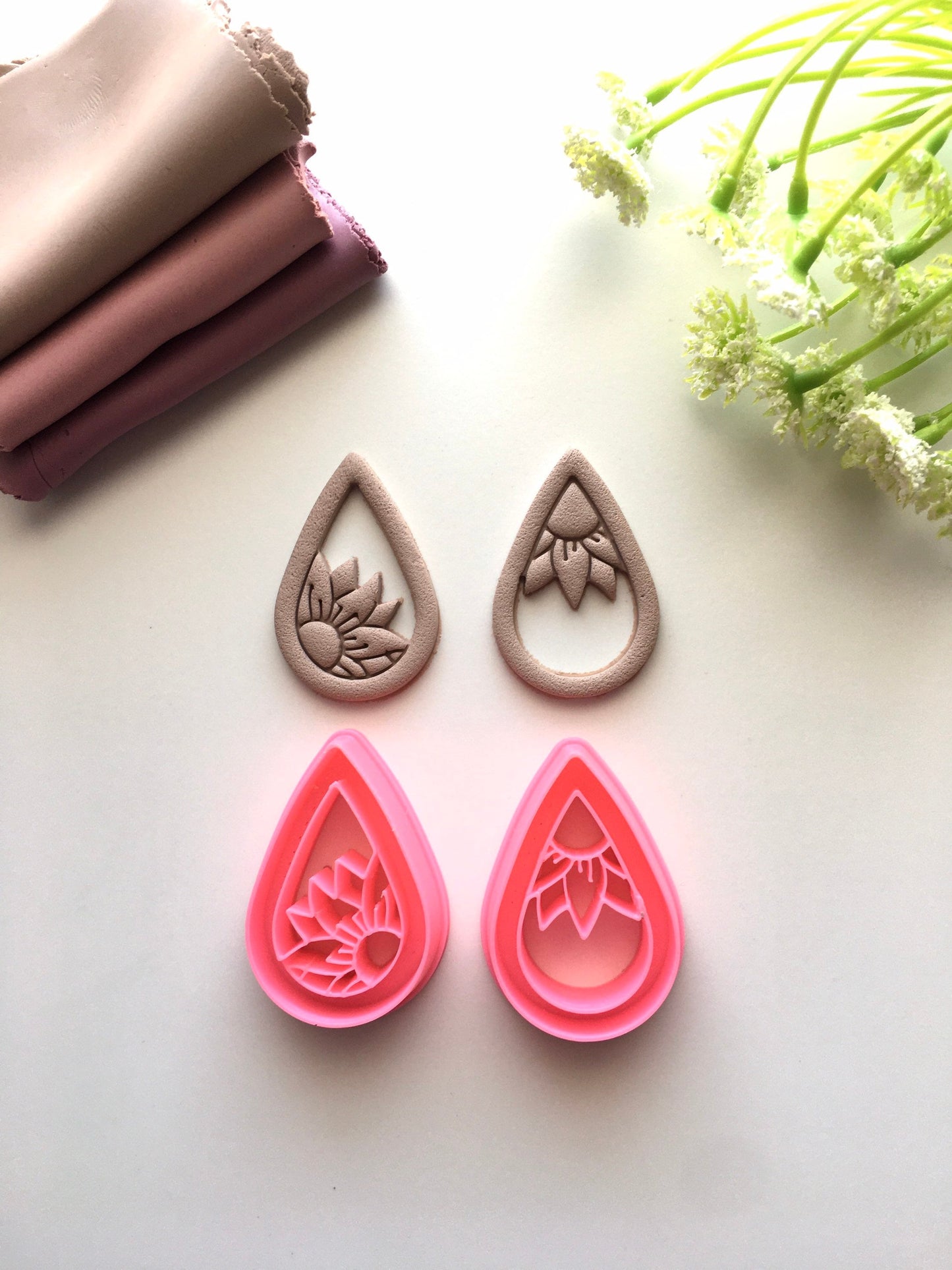 Embossed Flower Teardrop