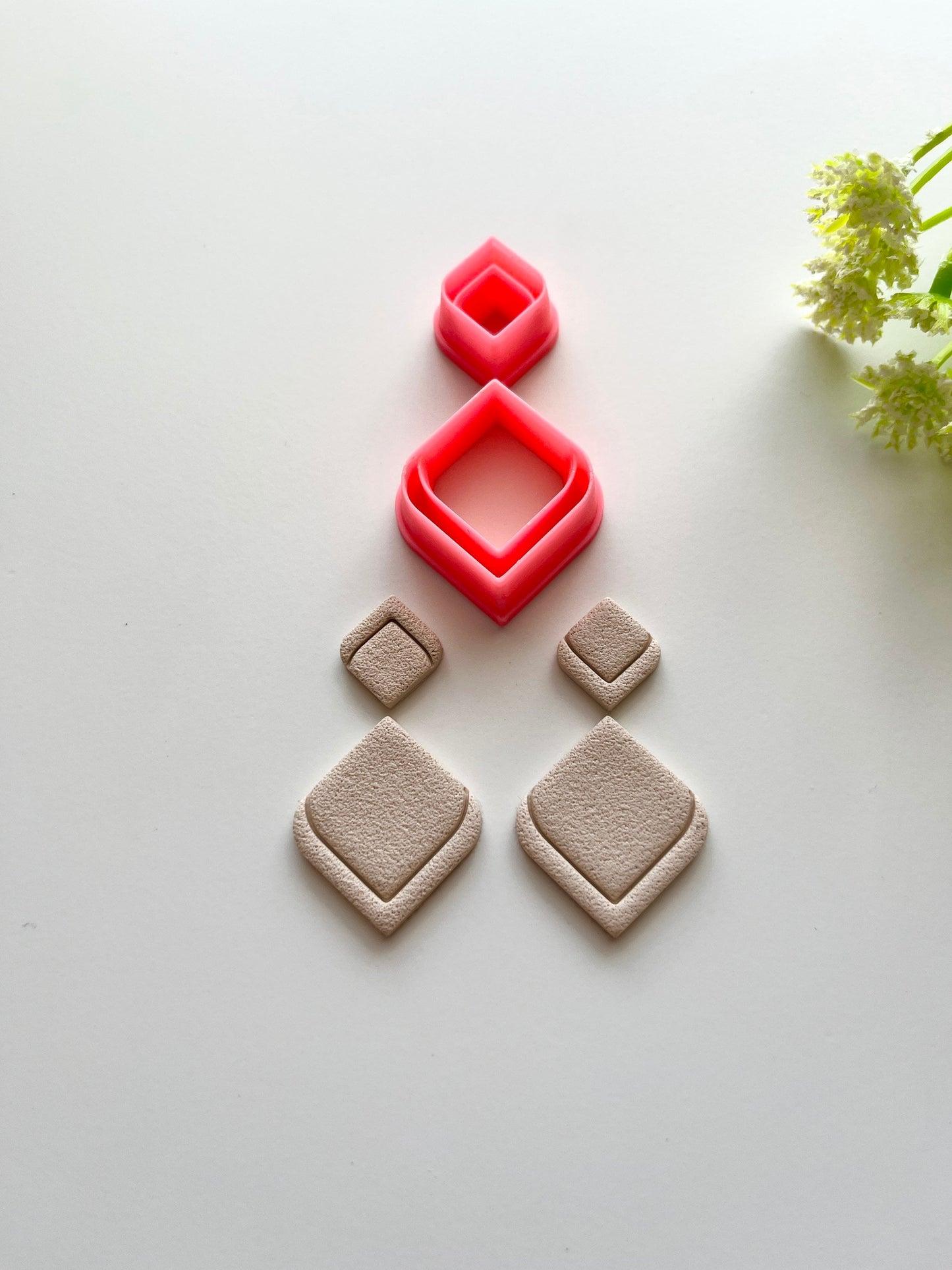 Embossed Diamond Set