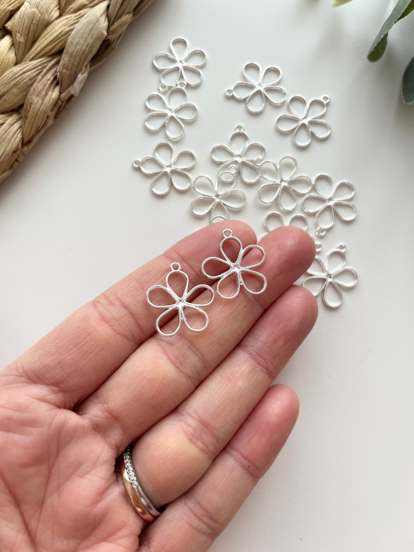 Daisy Charms Asymmetric
