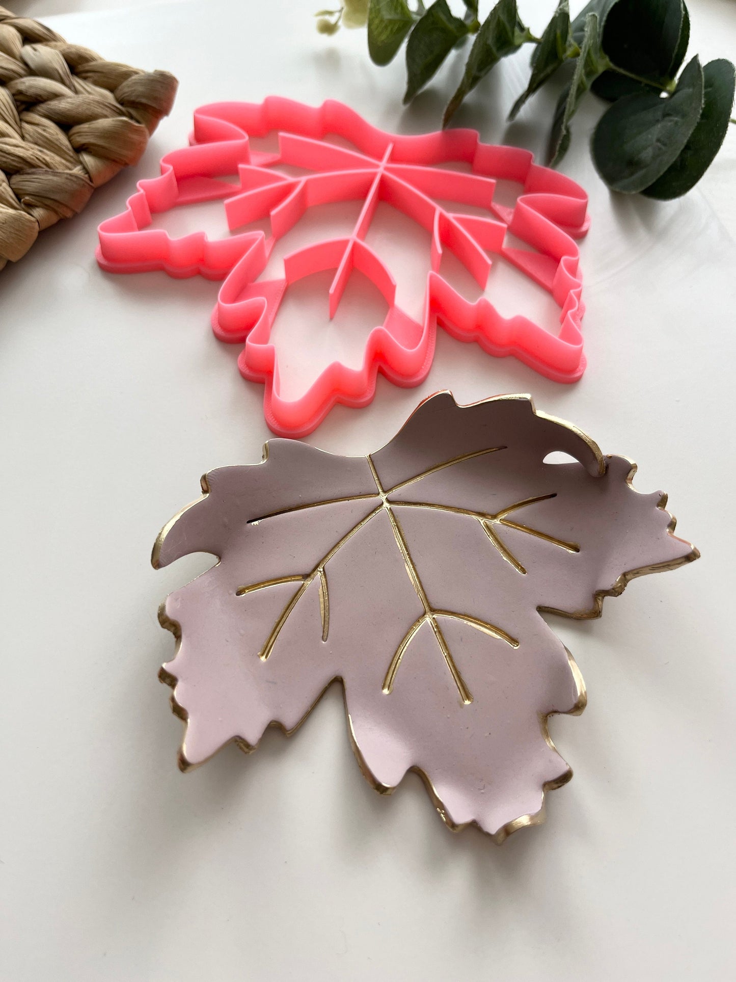 Plat à bijoux en feuille d'érable