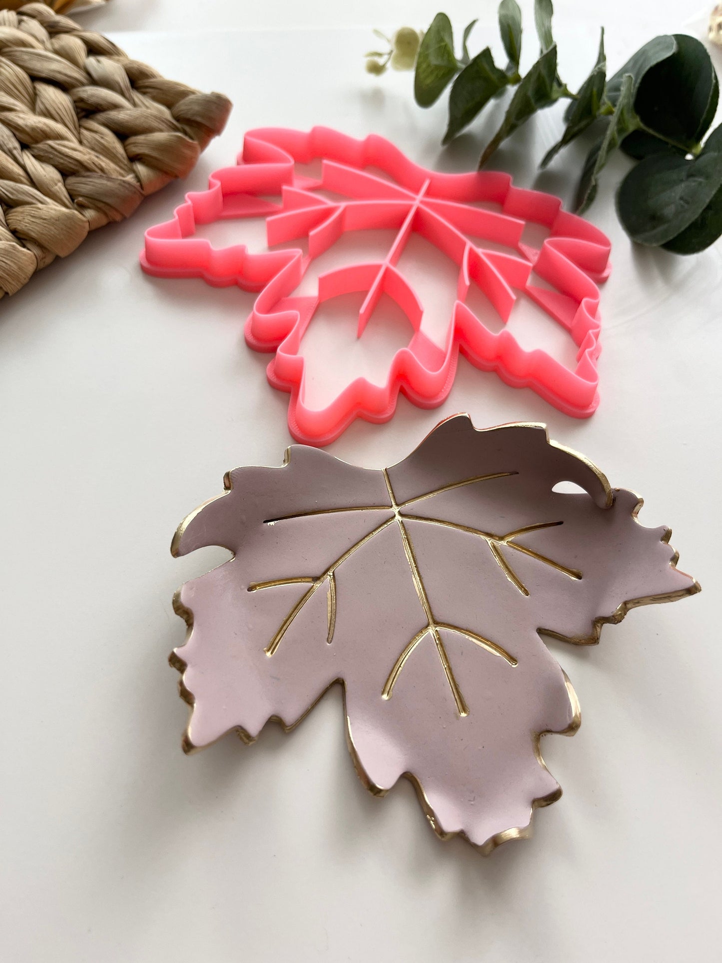 Plat à bijoux en feuille d'érable
