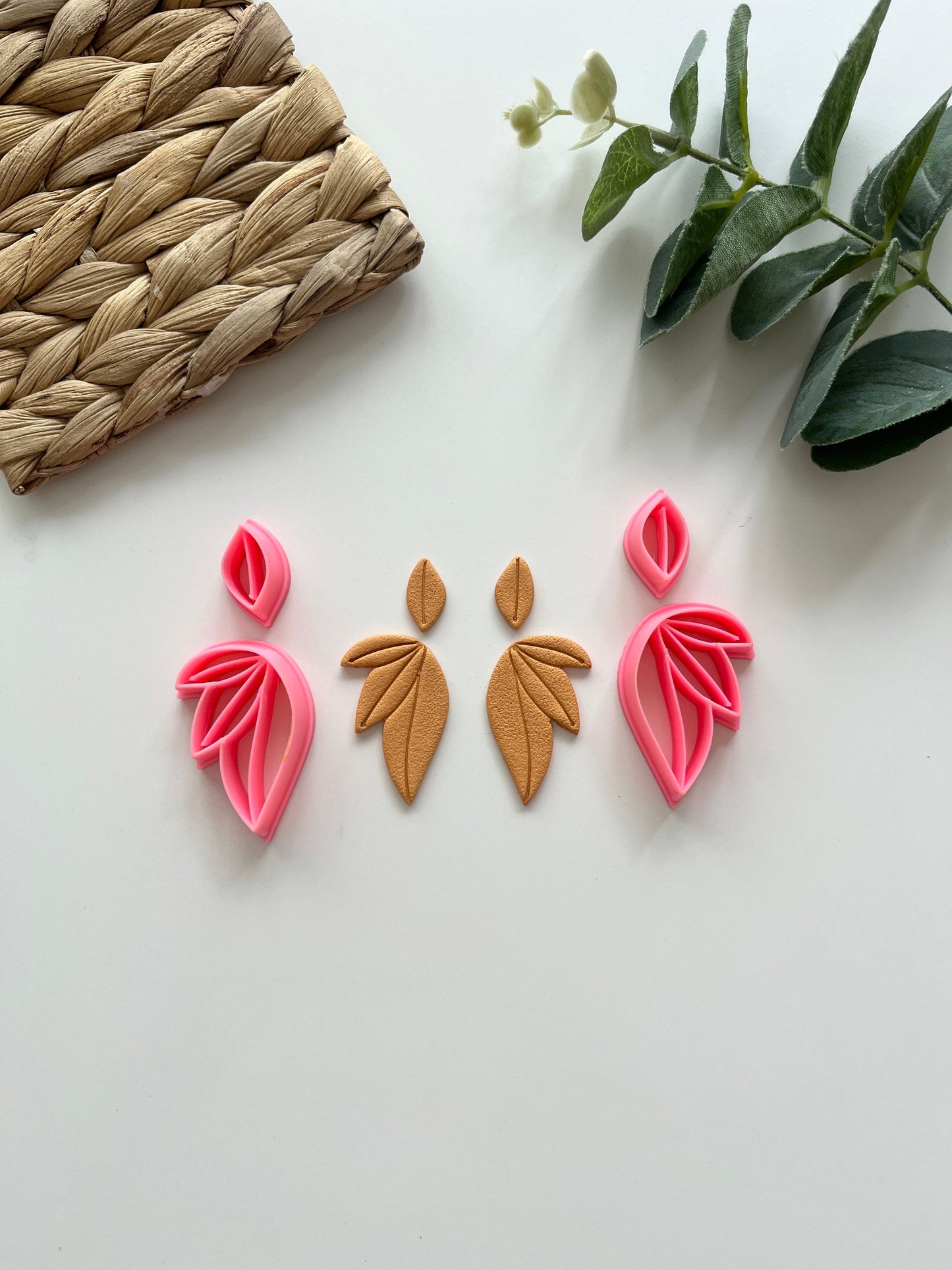 Ensemble de pendentifs à trois feuilles