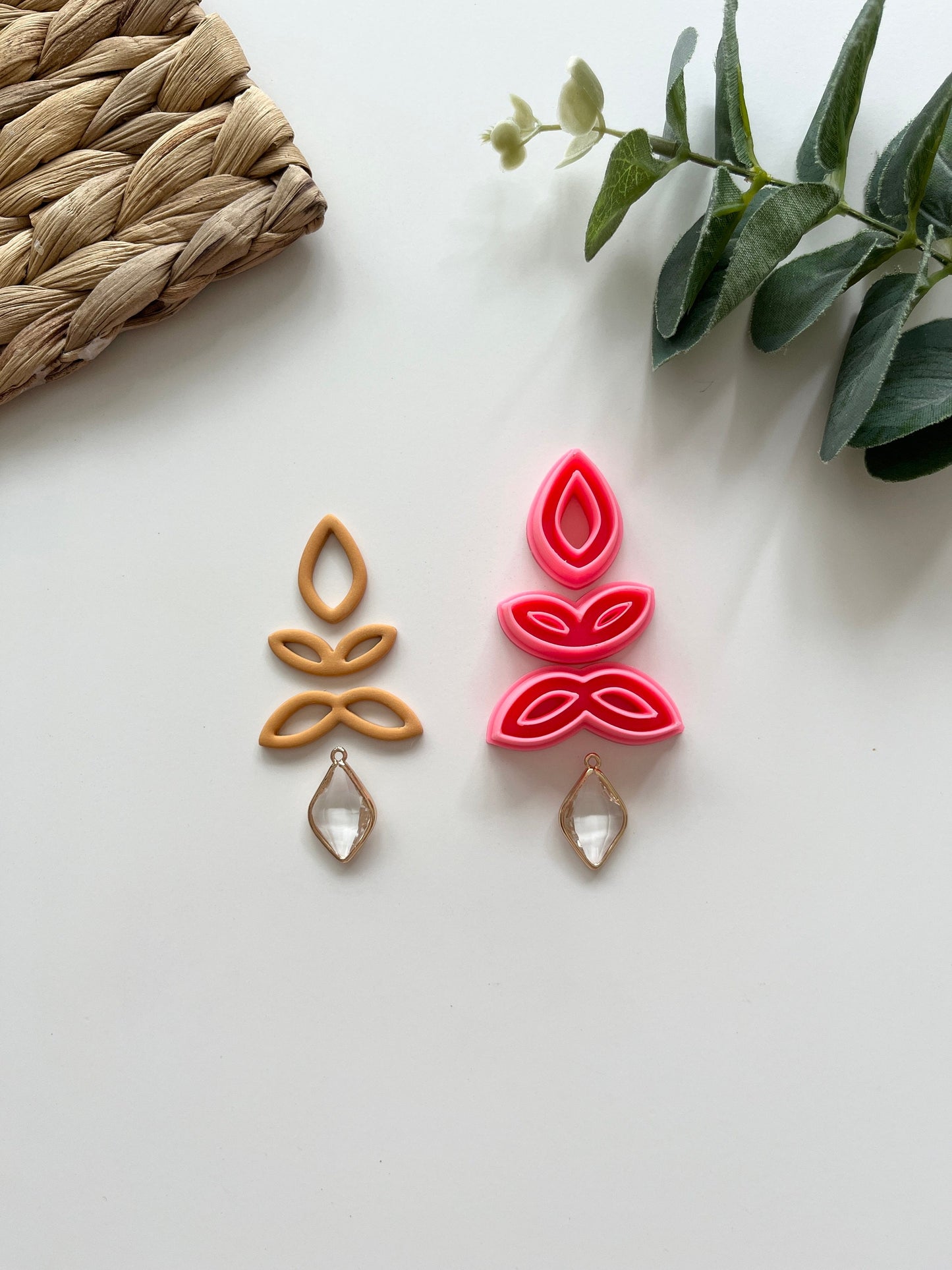 Statement Leaf Dangle Cutter