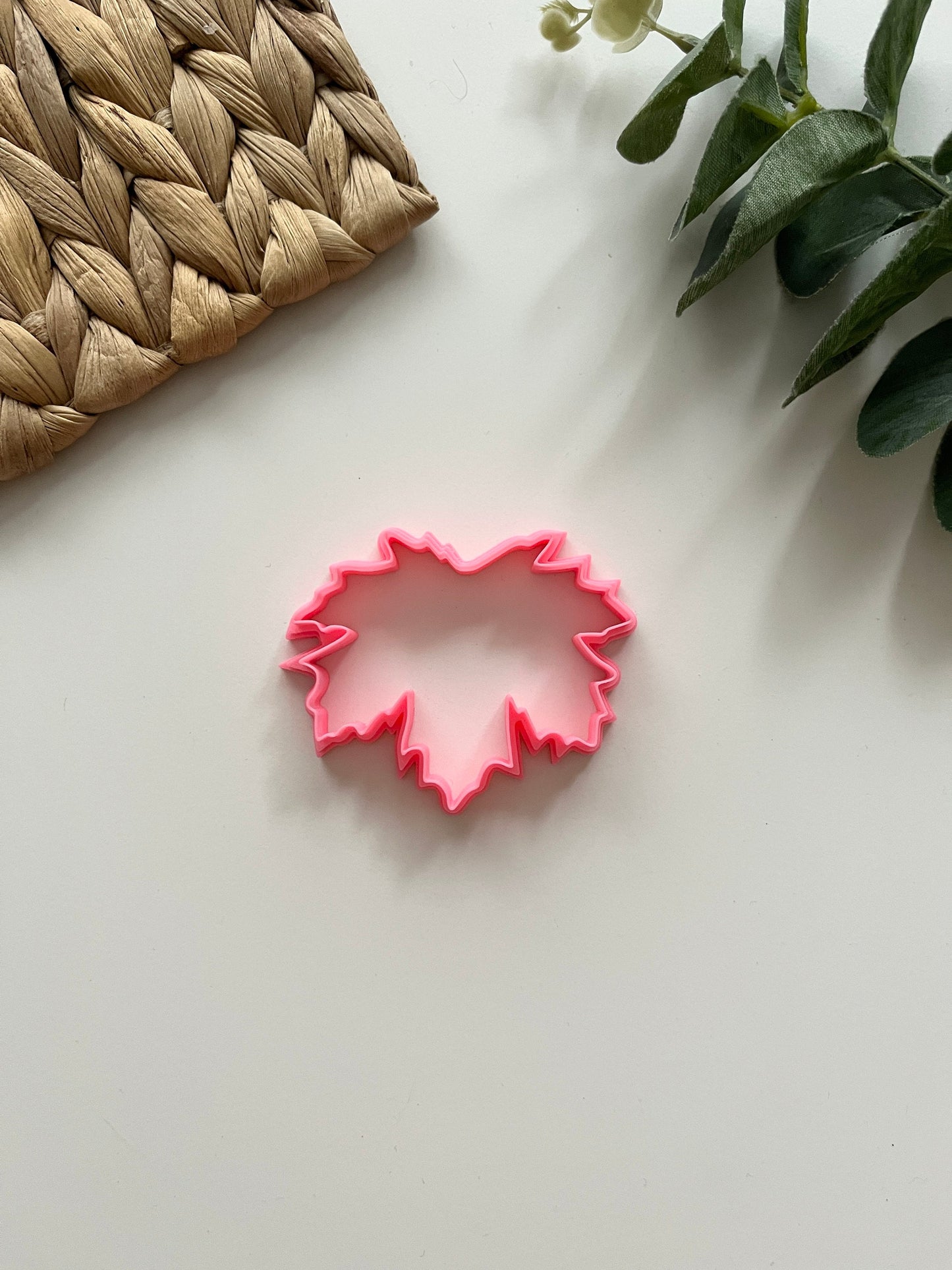 Large Maple Leaf